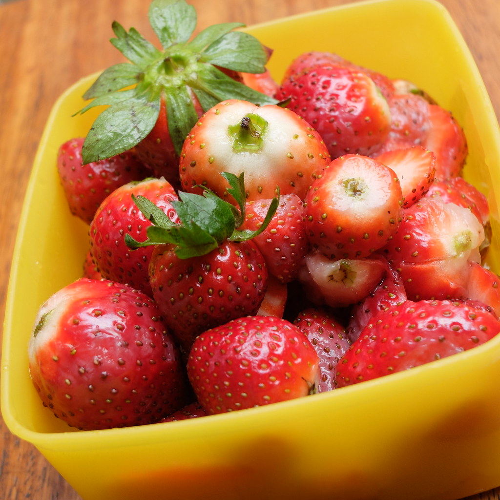 Freeze-Dried Strawberry Slices